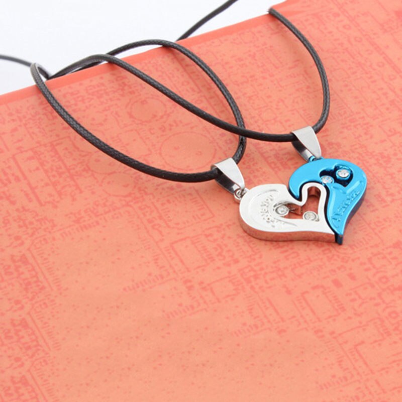 1 pair Fashion Couple Heart Shape I Love You Pendant Necklace Unisex